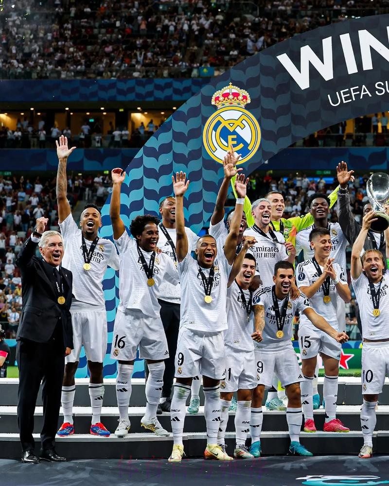 特里:蓝军重建需要耐心 本季欧冠夺冠热门是皇马 特里:蓝军重建需要耐心 本季欧冠夺冠热门是皇马